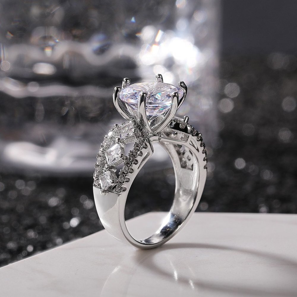 😍Beautiful Hollow Luxury CZ Silver Wedding Promise Ring for Women, K787